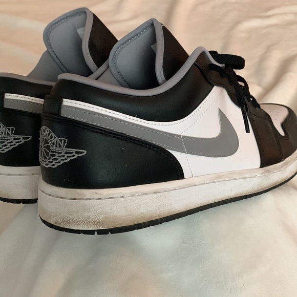 Jordan Low Shadow Black and White. Nike Air Jordan - Picture 5 of 11